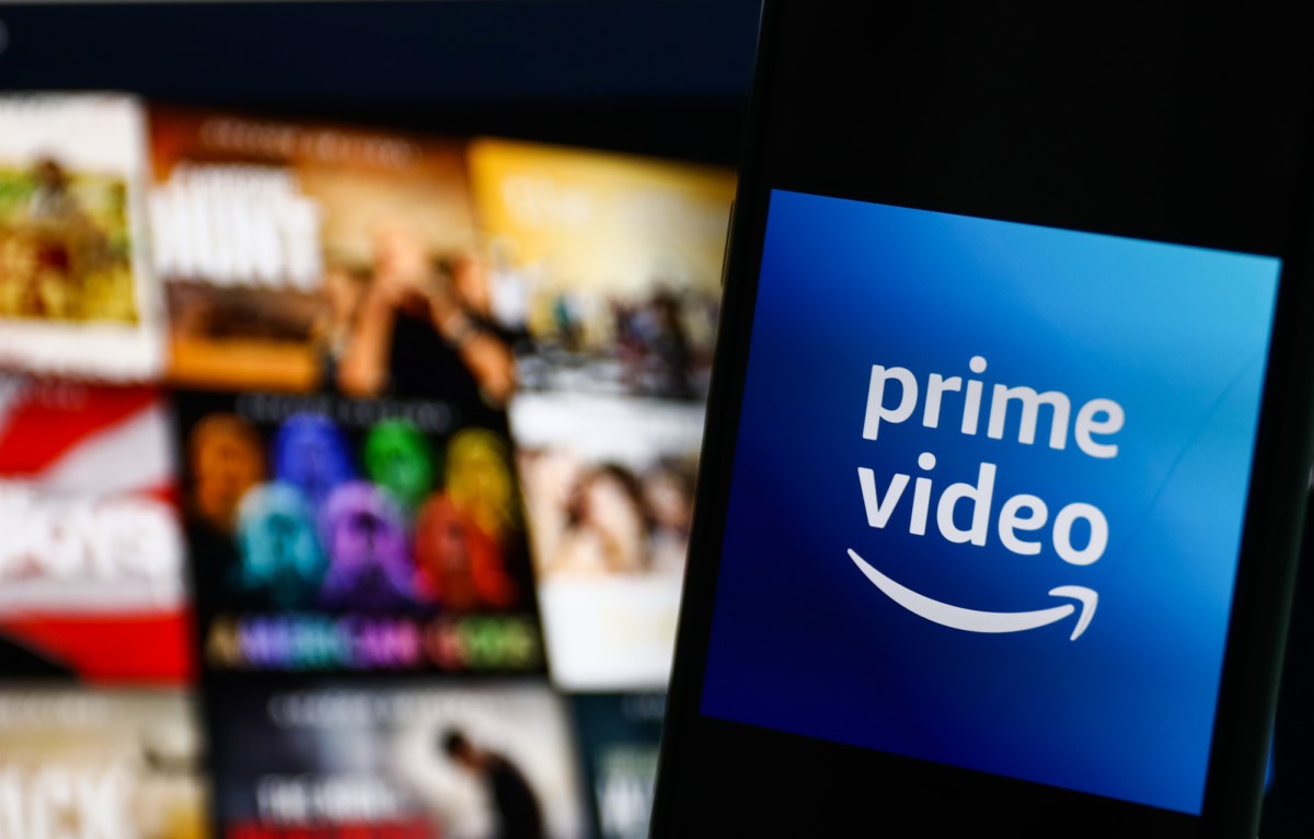 Prime Video nhét tin ngắn vào TV — Amazon đi săn Gen Z trên sân của TikTok